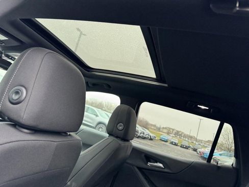 New 2026 Chevrolet Equinox LT image 8