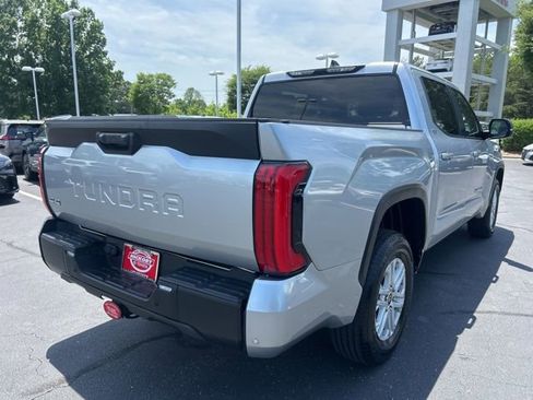 Used 2024 Toyota Tundra SR5 w/ SR5 Premium Package AWD/4WD image 5