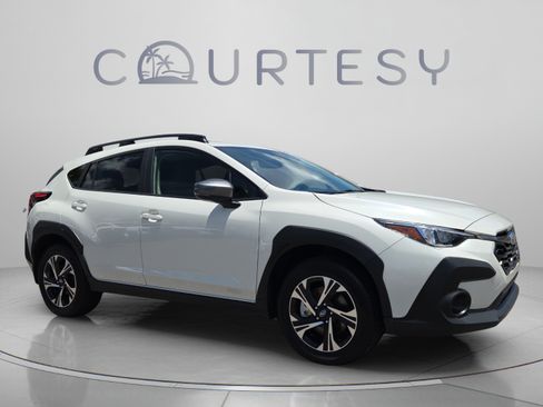Used 2024 Subaru Crosstrek 2.0i Premium AWD/4WD image 7