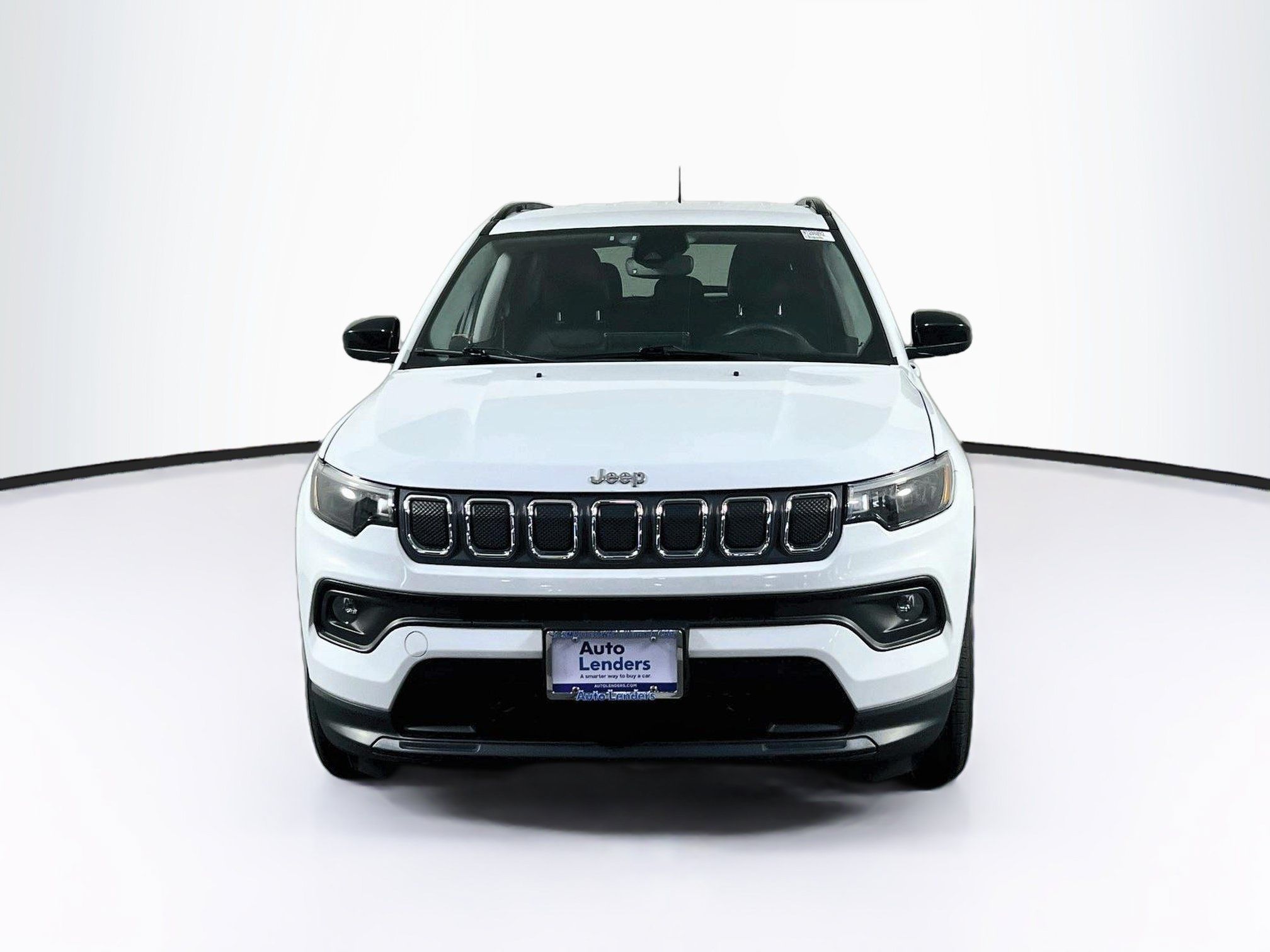 Used 2022 Jeep Compass Latitude w/ Convenience Group AWD/4WD image 2
