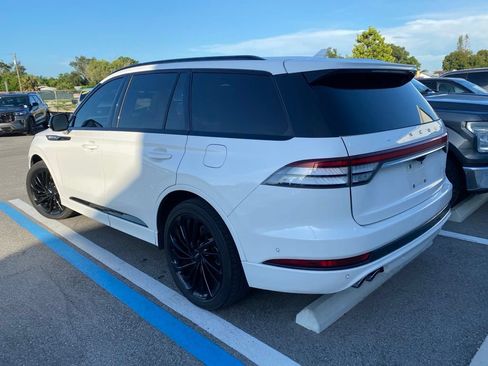 Used 2023 Lincoln Aviator Reserve w/ Equipment Group 201A AWD/4WD image 10