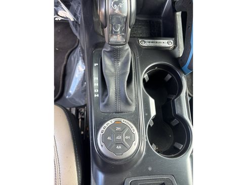 Used 2024 Ford Bronco Wildtrak AWD/4WD image 24