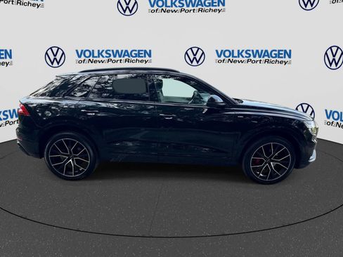 Used 2022 Audi Q8 Prestige w/ Prestige Package AWD/4WD image 15