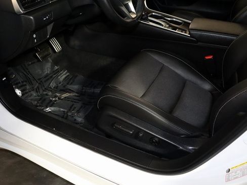 Used 2022 Honda Accord Sport image 24