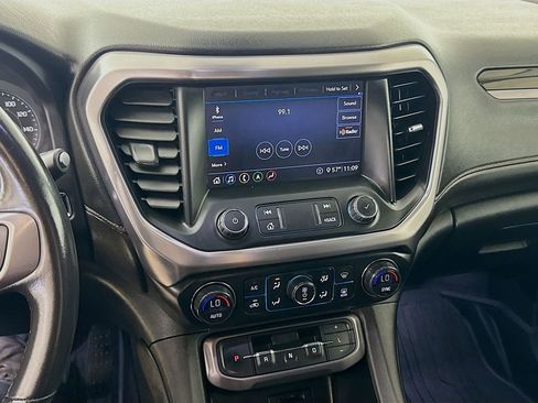Used 2020 GMC Acadia AT4 w/ LPO, 'HIT The Road' Package AWD/4WD image 17
