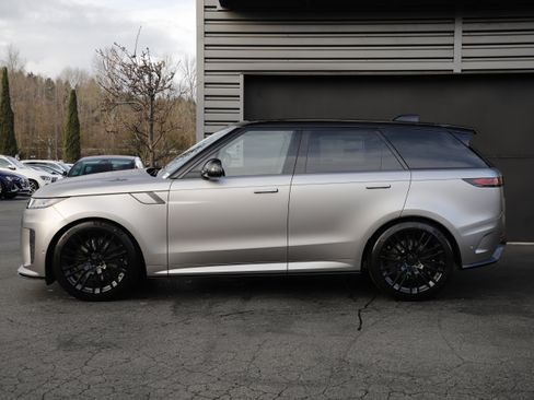 New 2026 Land Rover Range Rover Sport SV AWD/4WD image 7