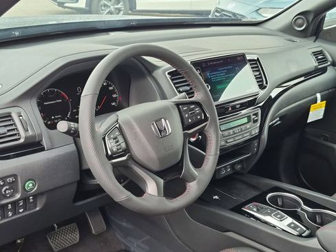 New 2026 Honda Ridgeline Black Edition image 2