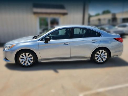 Used 2017 Subaru Legacy 2.5i w/ Alloy Wheel Package AWD/4WD image 7