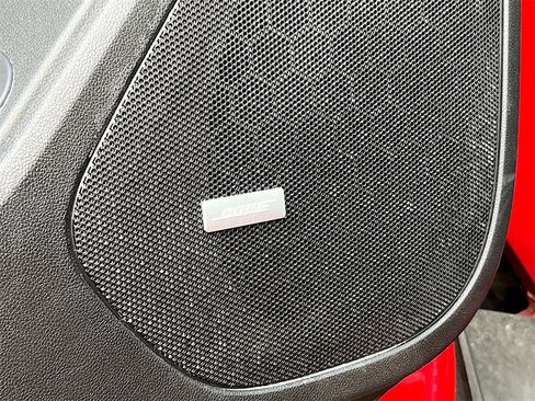 Used 2022 Chevrolet Blazer RS w/ Enhanced Convenience Package image 19