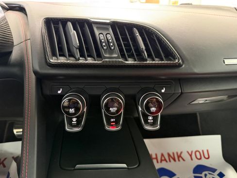 Used 2021 Audi R8 V10 RWD image 35