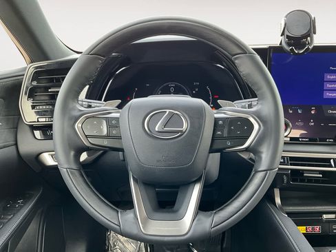 Used 2024 Lexus RX 350 w/ Convenience Package AWD/4WD image 17