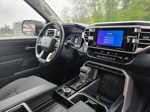 Used 2024 Toyota Tundra SR5 image 12