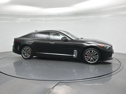 Used 2019 Kia Stinger Premium RWD image 26
