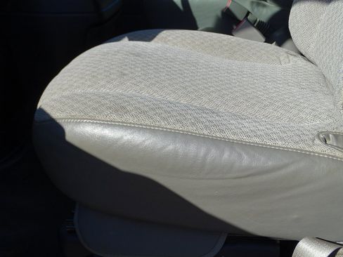 Used 2018 Chevrolet Express 3500 LT w/ LT Preferred Equipment Group image 18