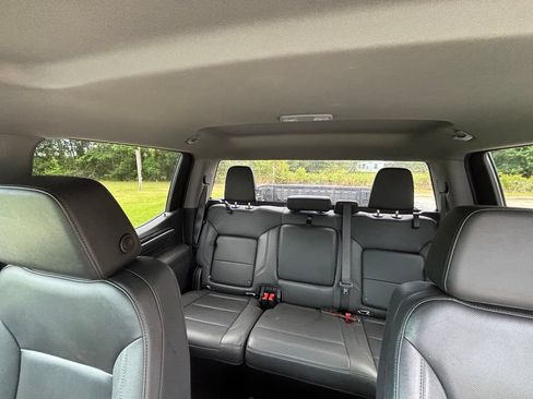 Used 2025 GMC Sierra 1500 SLT RWD image 33