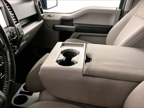 Used 2017 Ford F150 XLT w/ Equipment Group 302A Luxury image 17