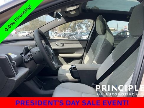 New 2026 Volvo EX30 Cross Country Ultra image 25