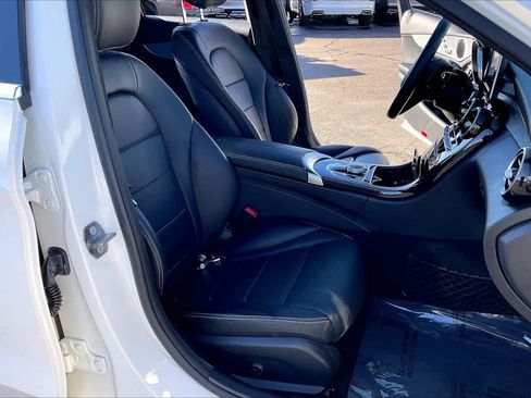 Used 2018 Mercedes-Benz C 300 Sedan image 7