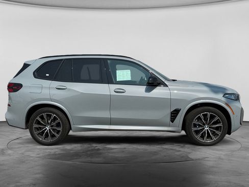 Used 2026 BMW X5 M60i AWD/4WD image 11