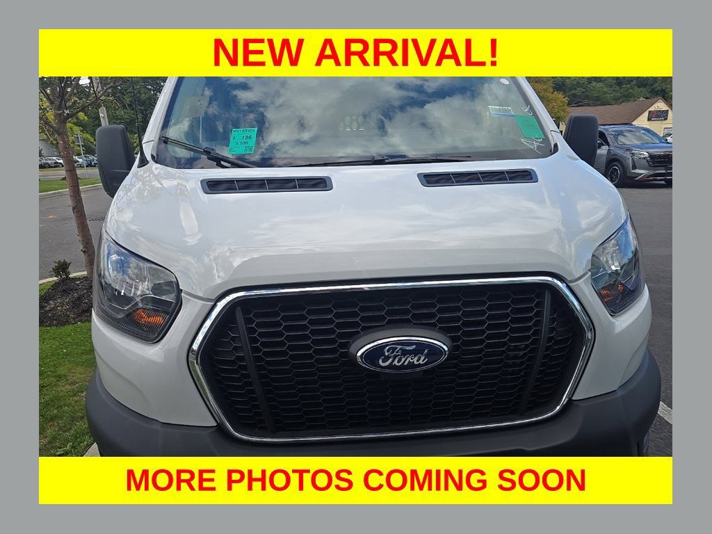 Used 2025 Ford Transit 250 Low Roof w/ Exterior Upgrade Package RWD image 1