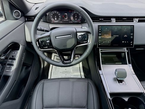 New 2026 Land Rover Range Rover Evoque S AWD/4WD image 24
