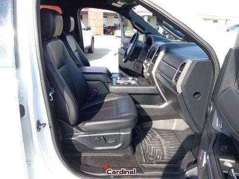 Used 2020 Ford Expedition XLT w/ Equipment Group 202A image 24