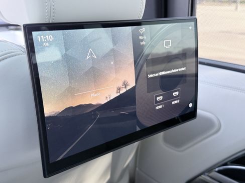 Used 2023 Land Rover Range Rover Long Wheelbase Autobiography image 65