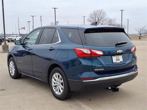 Used 2020 Chevrolet Equinox LT image 3