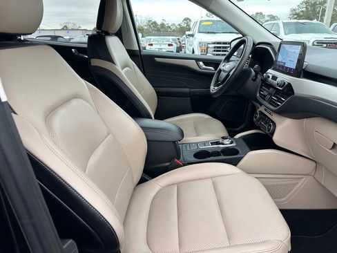 Used 2021 Ford Escape SEL w/ Technology Package image 33