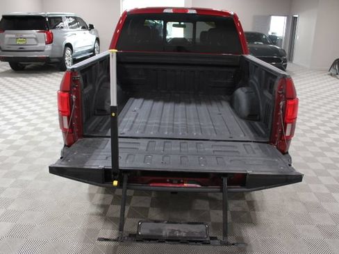 Used 2019 Ford F150 Platinum w/ Equipment Group 701A Luxury AWD/4WD image 15