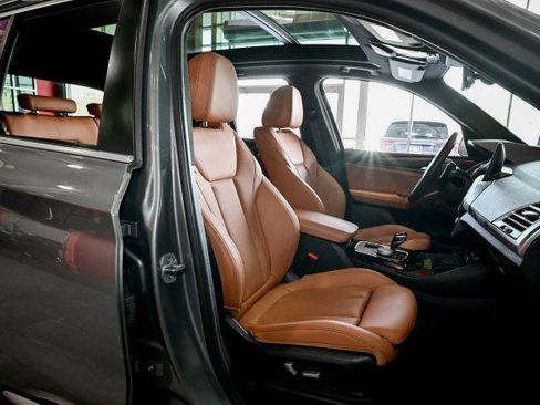 Used 2023 BMW X3 xDrive30i w/ Premium Package image 25