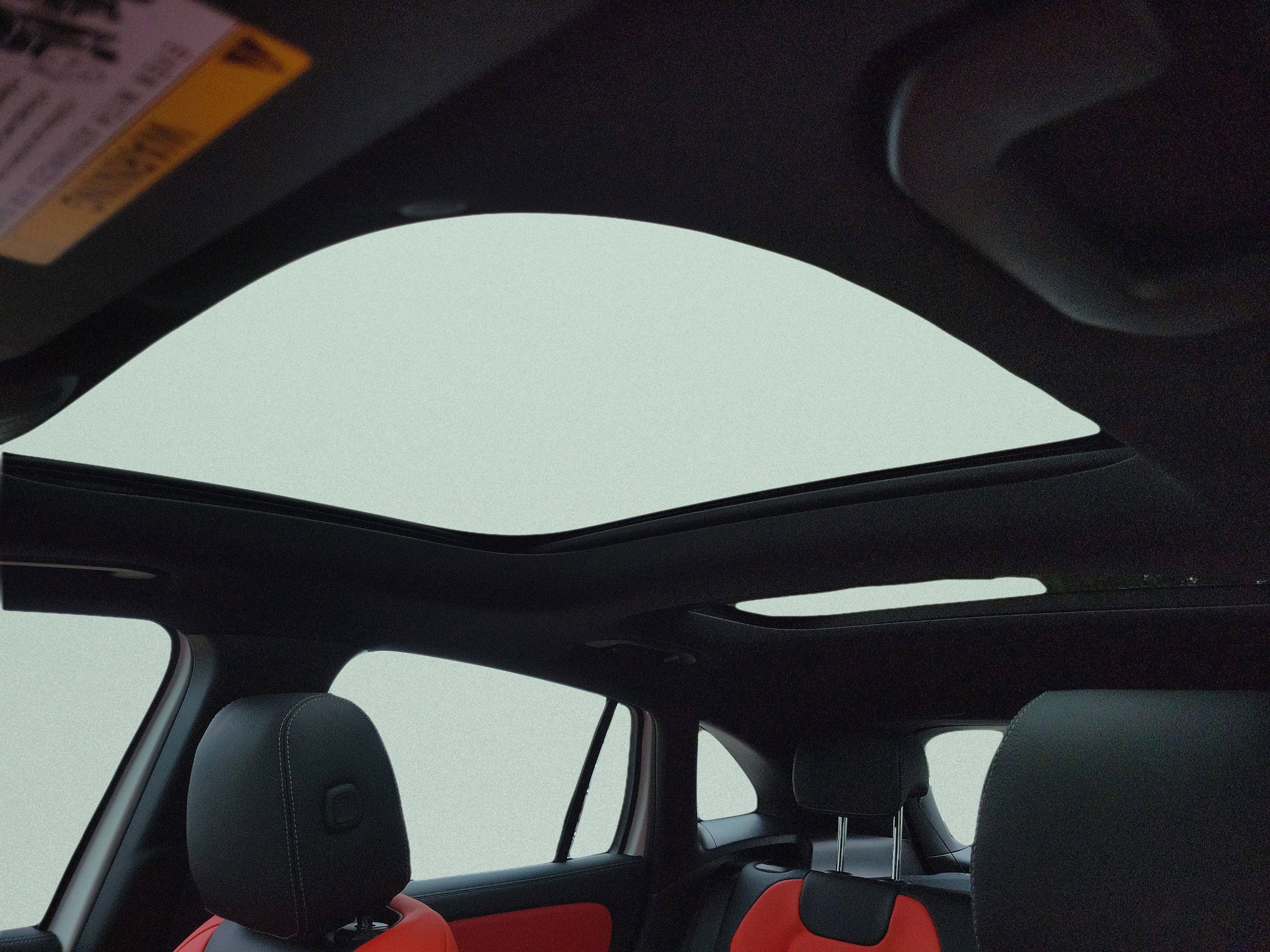 New 2026 Mercedes-Benz GLA 35 AMG 4MATIC image 28