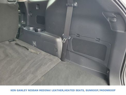 Used 2023 Toyota Highlander L image 49