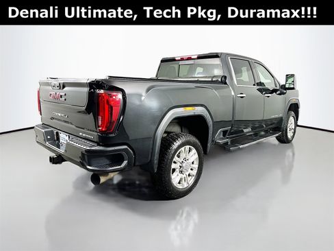 Used 2020 GMC Sierra 3500 Denali w/ Denali Ultimate Package image 8