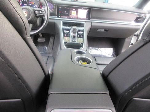 Used 2023 Porsche Panamera Platinum Edition RWD image 48
