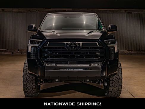 Used 2026 Toyota Tundra SR5 w/ SR5 Convenience Package AWD/4WD image 4