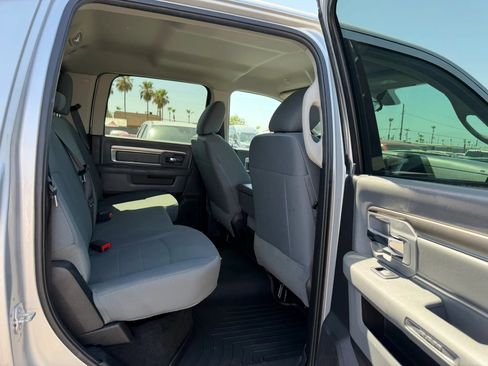Used 2017 RAM 2500 SLT AWD/4WD image 27