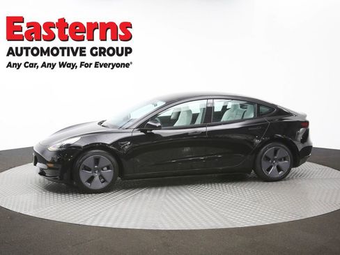 Used 2023 Tesla Model 3 Standard Range image 54