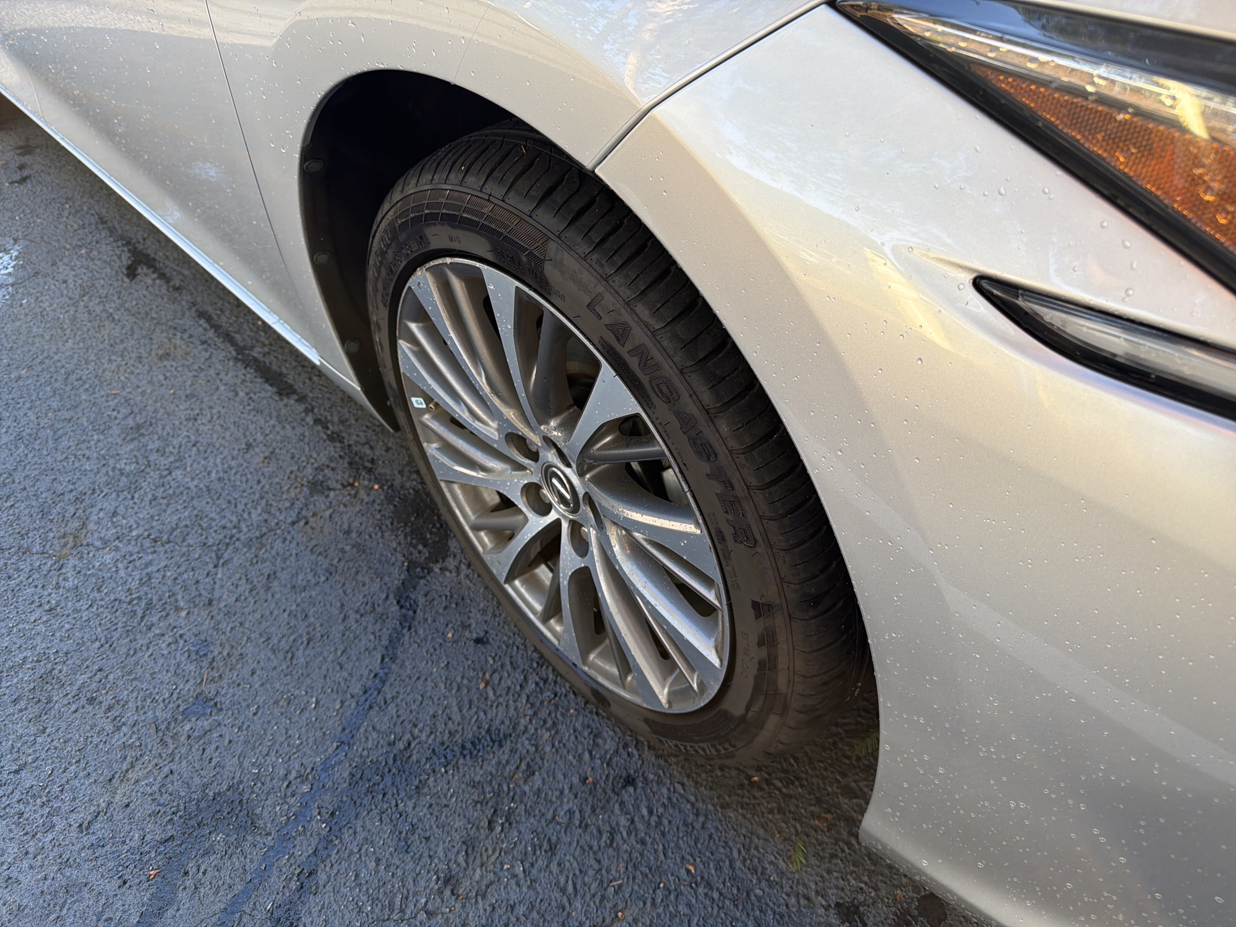 Certified 2021 Lexus ES 350 w/ Premium Package FWD image 11