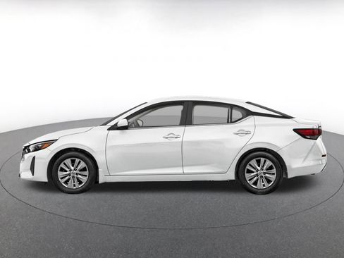 Used 2025 Nissan Sentra S FWD image 3