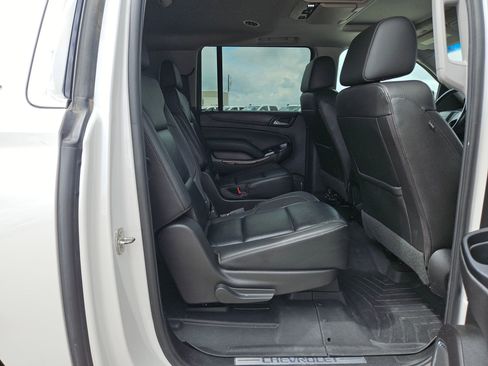 Used 2018 Chevrolet Suburban LT AWD/4WD image 25