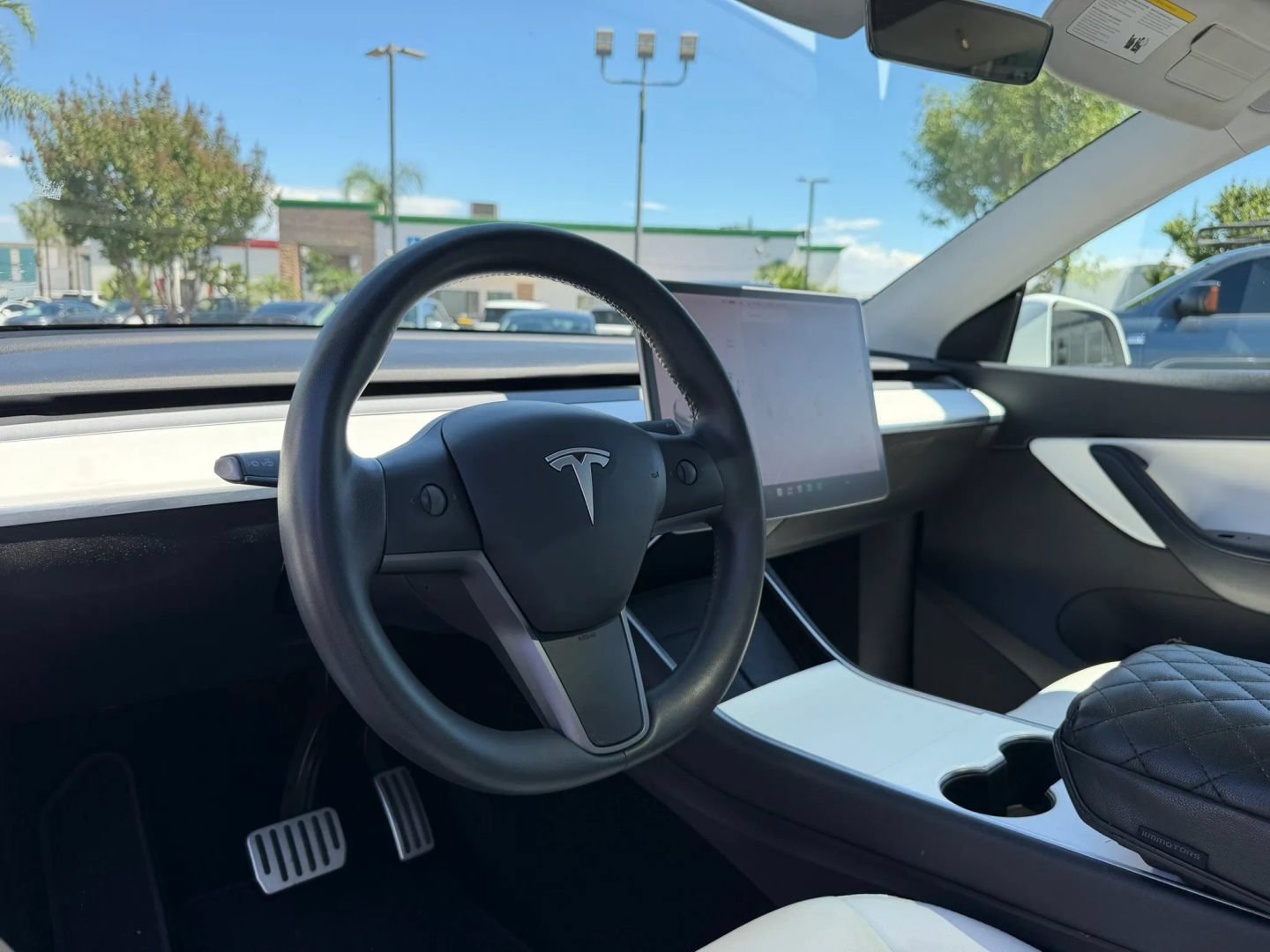 Used 2020 Tesla Model Y Long Range AWD/4WD image 12