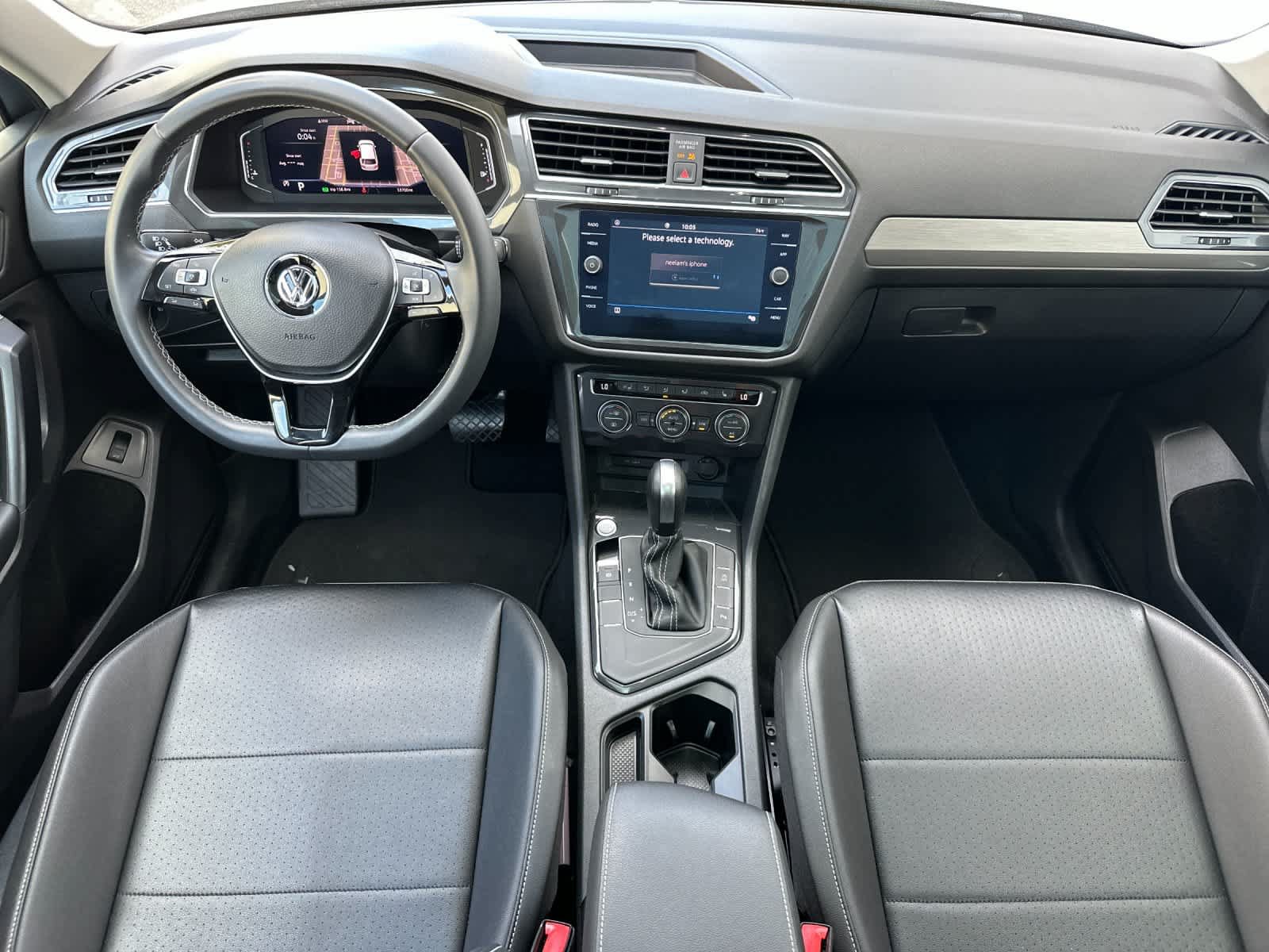 Used 2021 Volkswagen Tiguan SEL FWD image 3