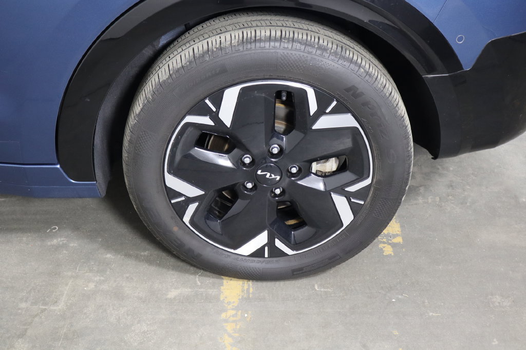 Used 2023 Kia Niro Wave FWD image 45