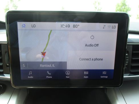 Used 2024 Ford Explorer XLT w/ Equipment Group 202A AWD/4WD image 24