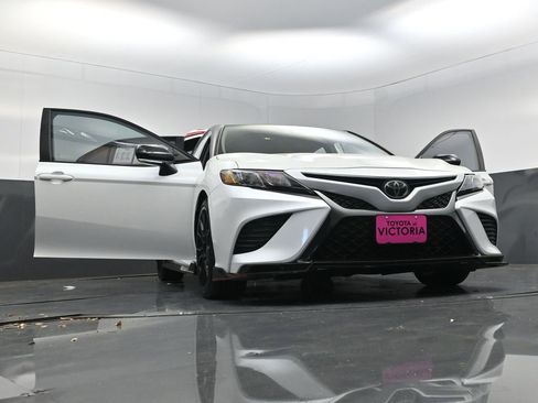 Used 2022 Toyota Camry TRD image 23