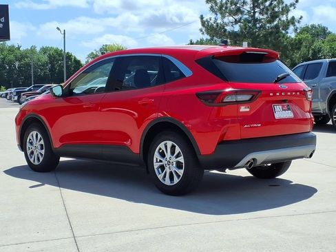 Used 2024 Ford Escape Active FWD image 4