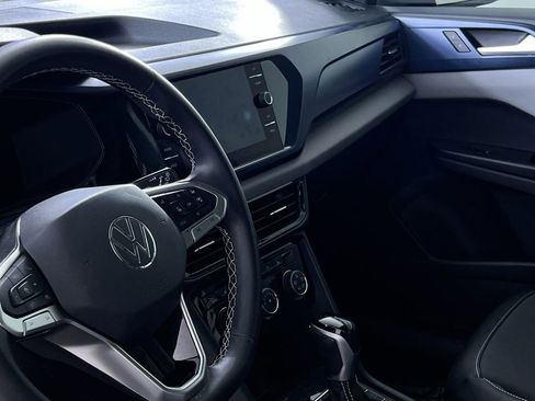 Used 2023 Volkswagen Taos SE image 26