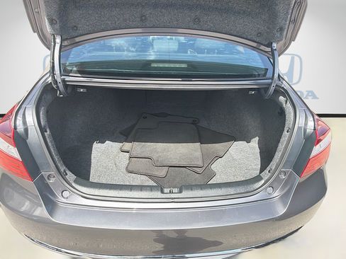 Used 2016 Honda Accord EX-L image 26