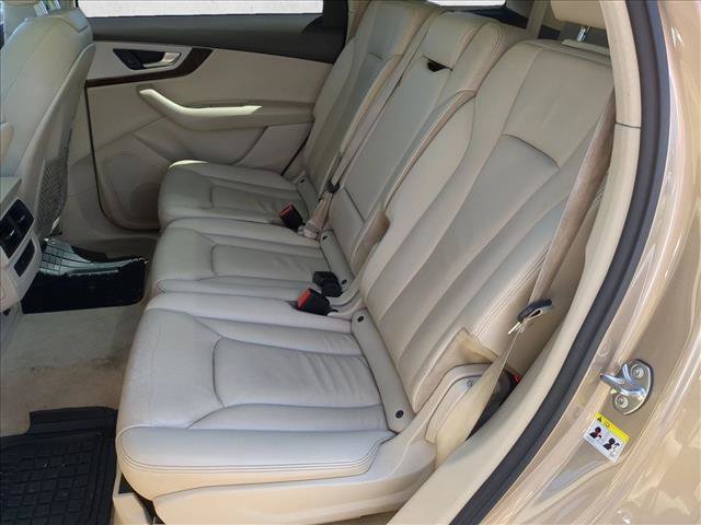 Used 2019 Audi Q7 2.0T Premium w/ Convenience Package AWD/4WD image 18